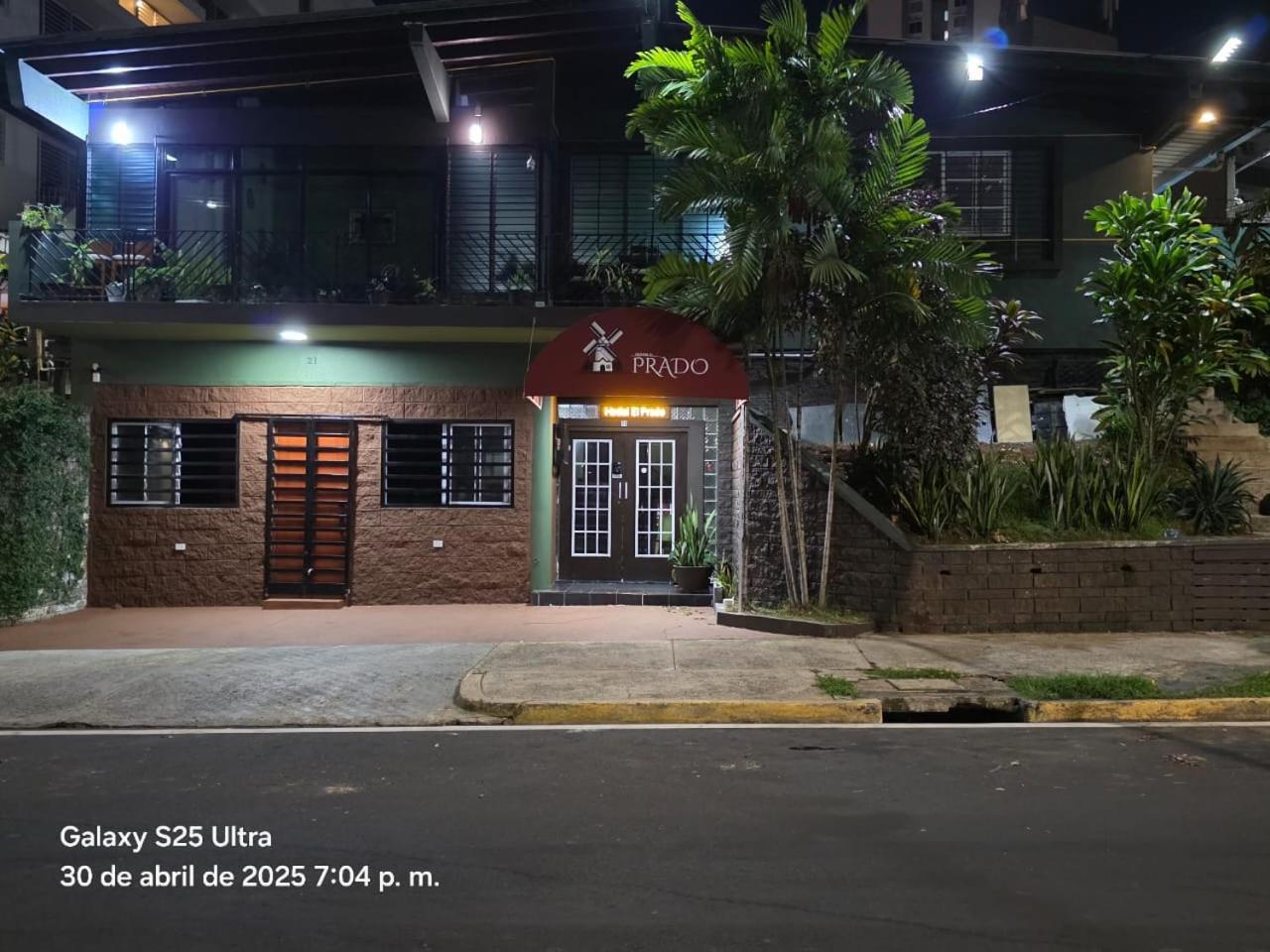 Hostal El Prado Панама Экстерьер фото